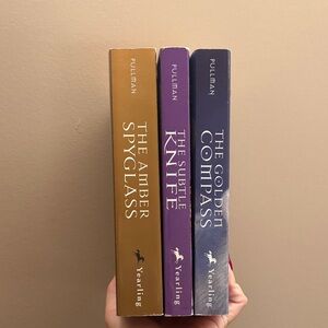 His dark materials trilogy book set